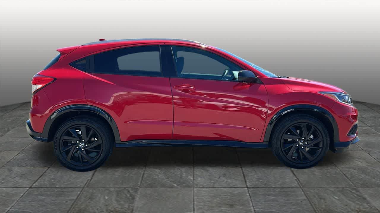 Thumbnail: 2022 Honda HR-V - 4