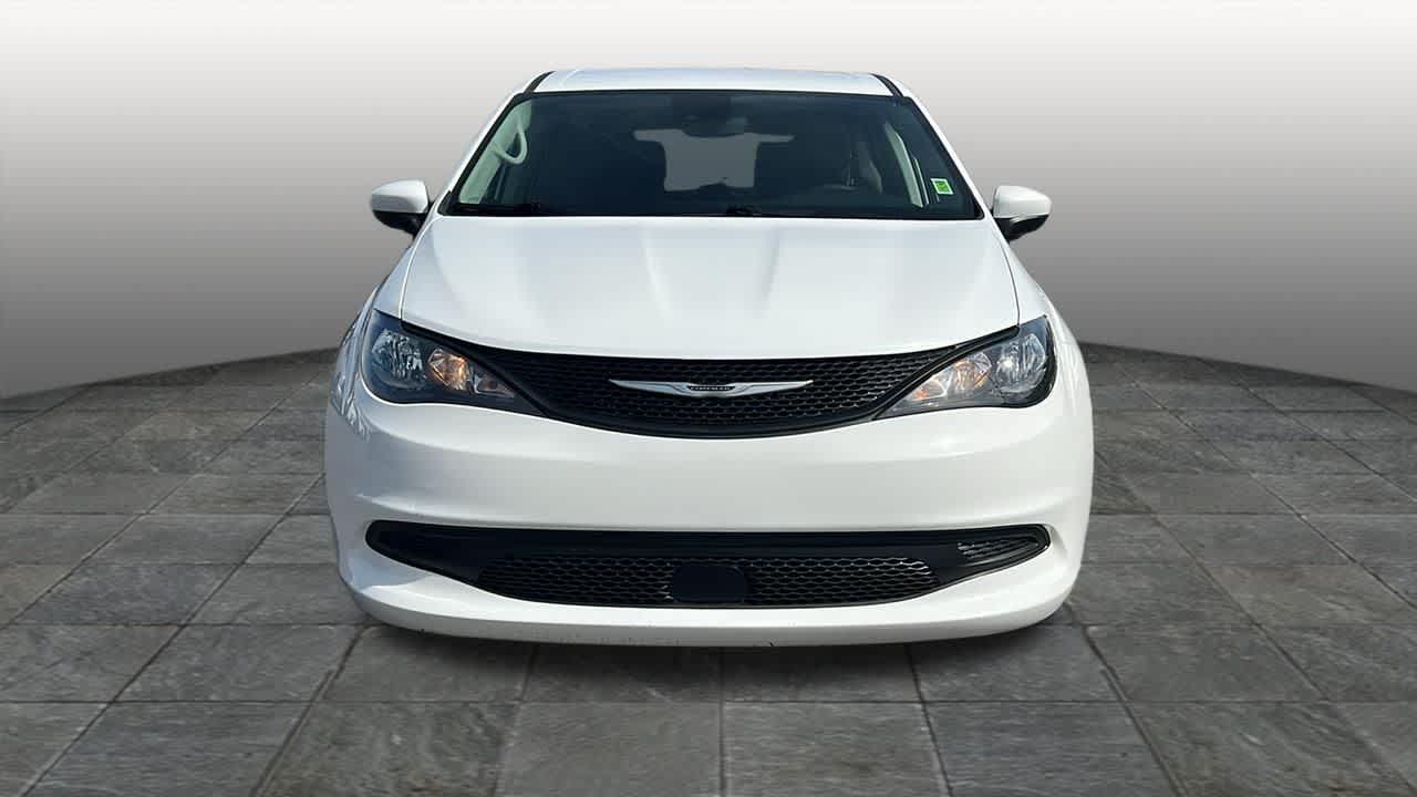 Thumbnail: 2023 Chrysler Voyager - 2