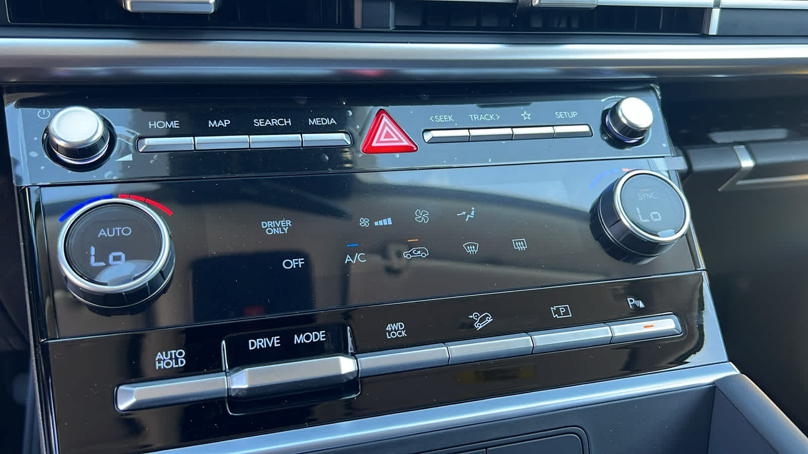 Thumbnail: 2026 Hyundai Santa Fe - 14