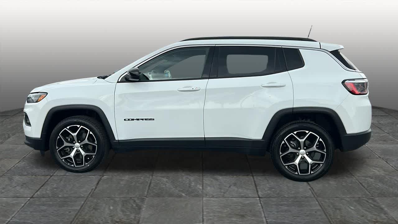 Thumbnail: 2024 Jeep Compass - 8