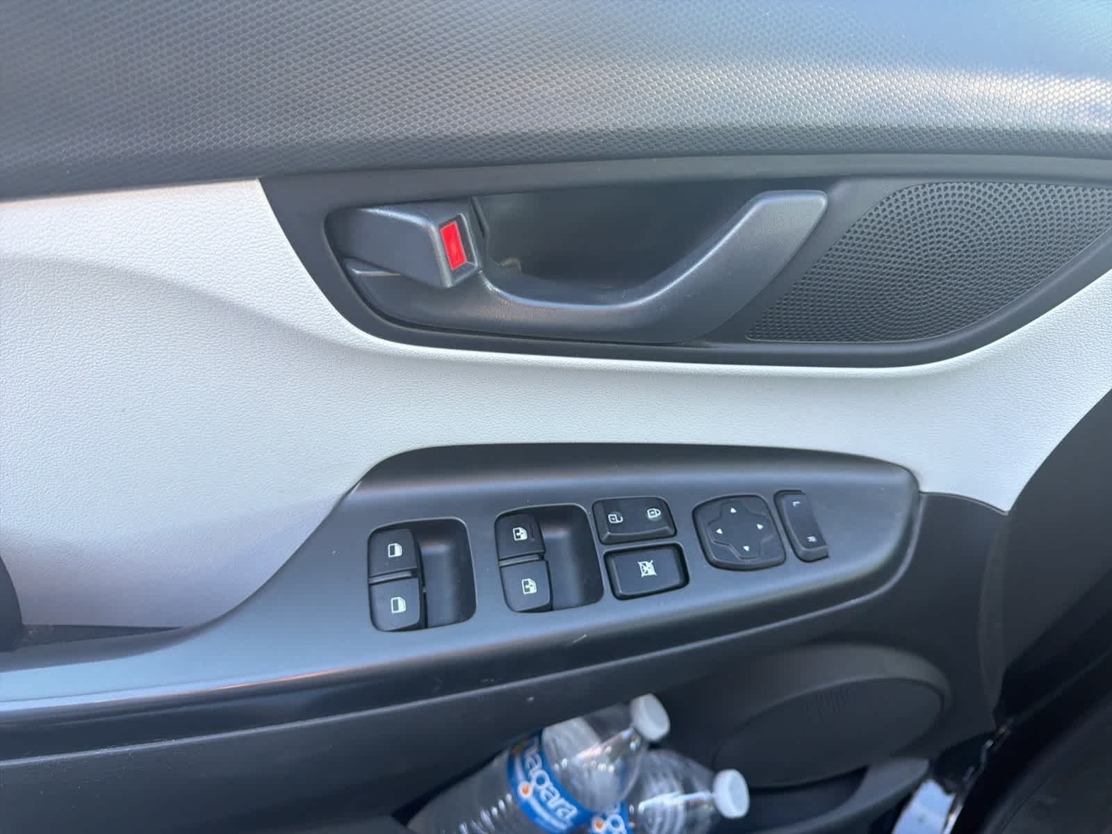 Thumbnail: 2023 Hyundai Kona - 8