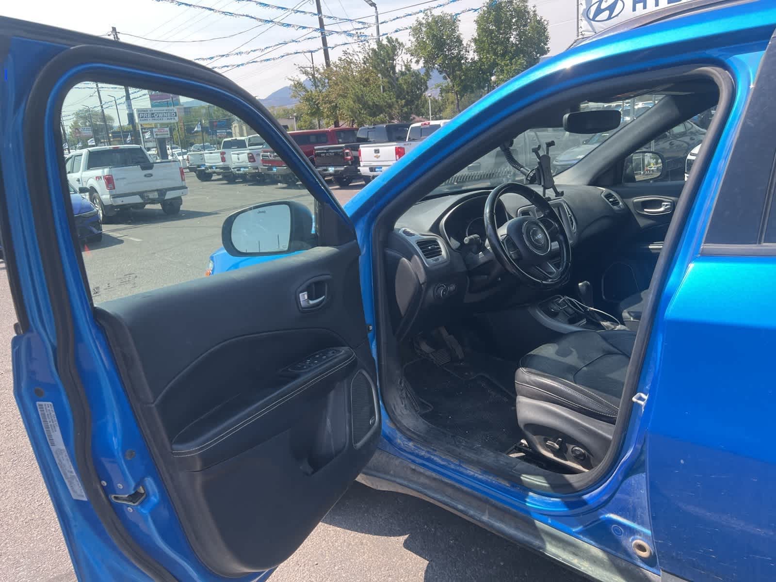 Thumbnail: 2021 Jeep Compass - 16