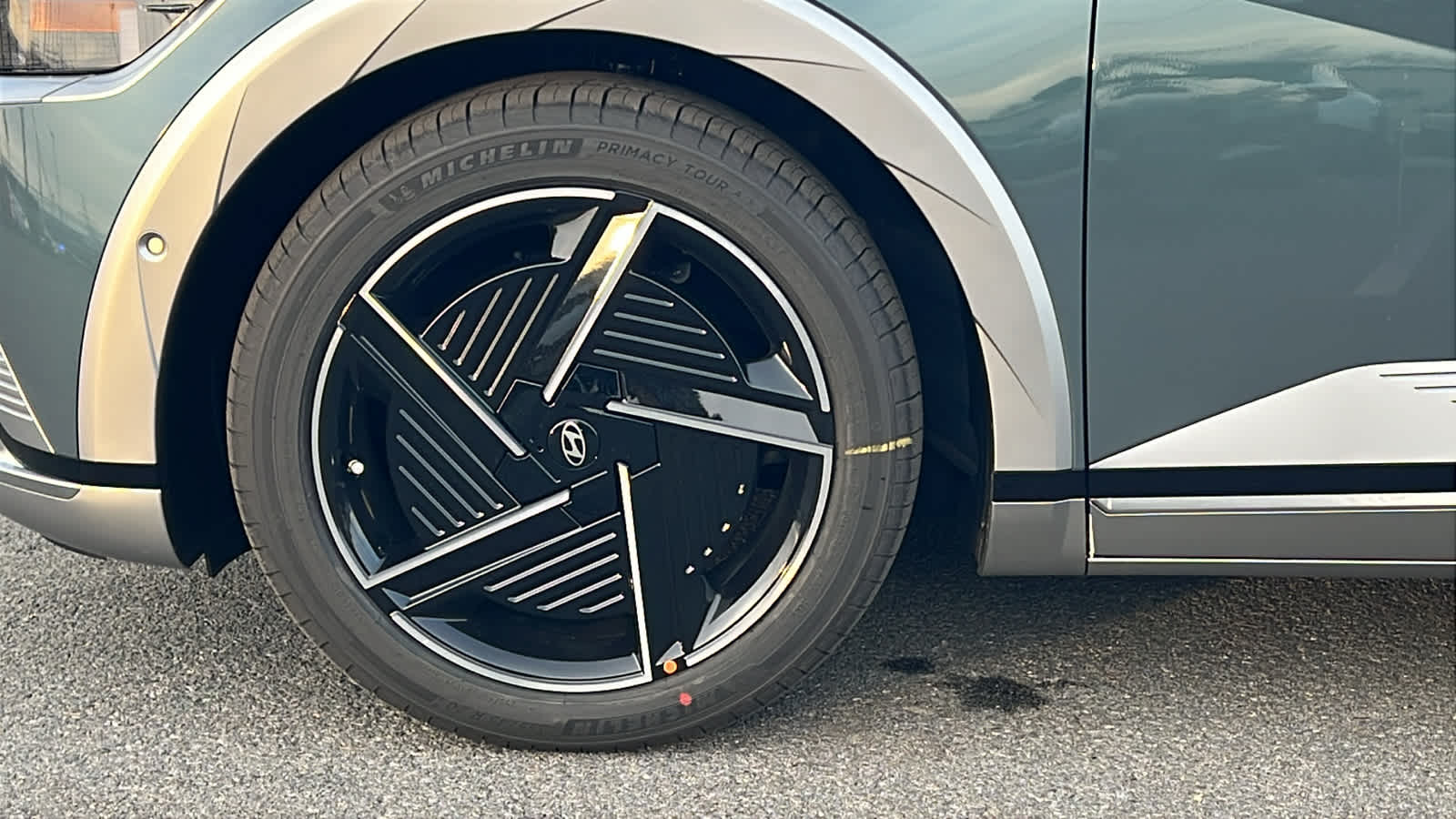 Thumbnail: 2026 Hyundai Ioniq 5 - 9