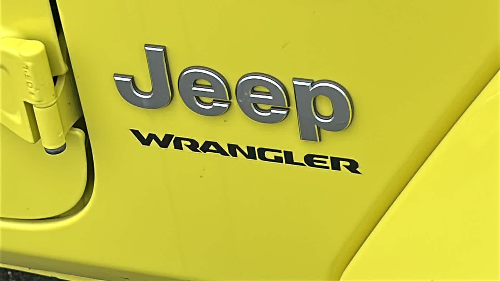 Thumbnail: 2023 Jeep Wrangler - 17