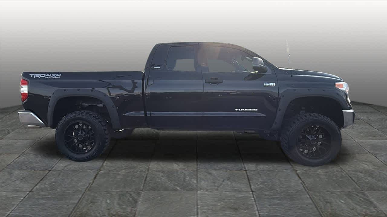 Thumbnail: 2014 Toyota Tundra - 4