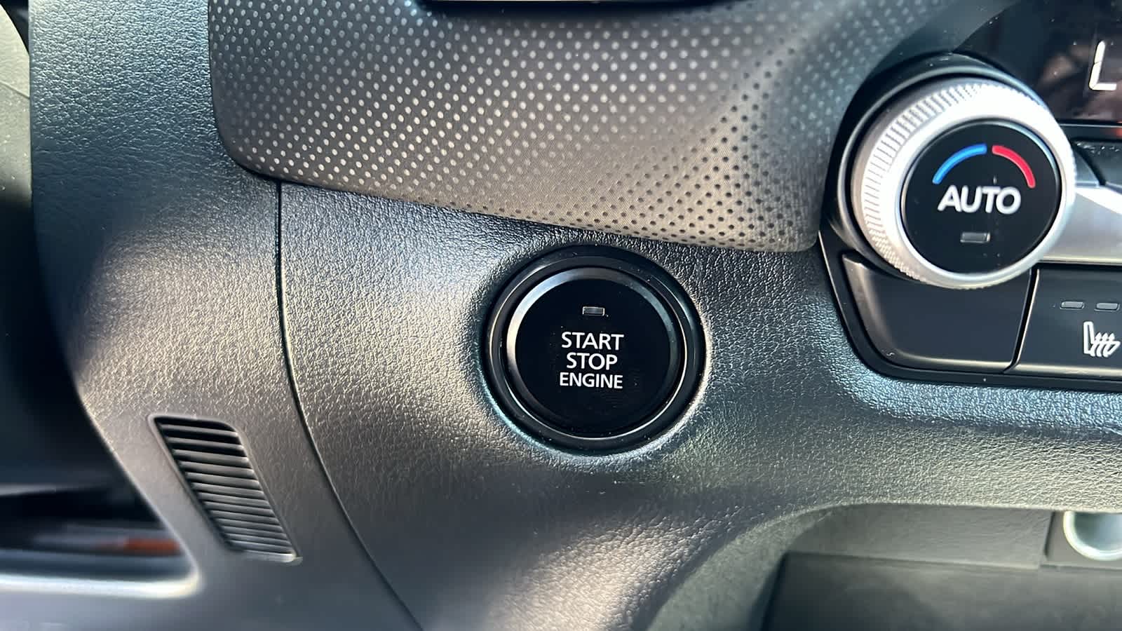2024 Mazda CX-50 S Preferred 17