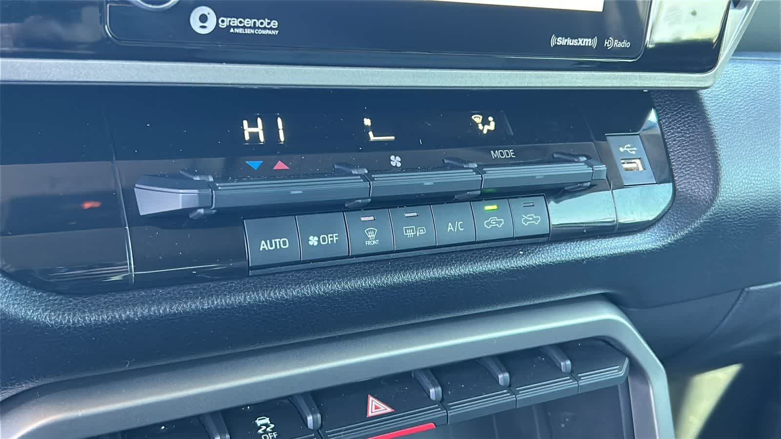 Thumbnail: 2023 Toyota Tundra - 14