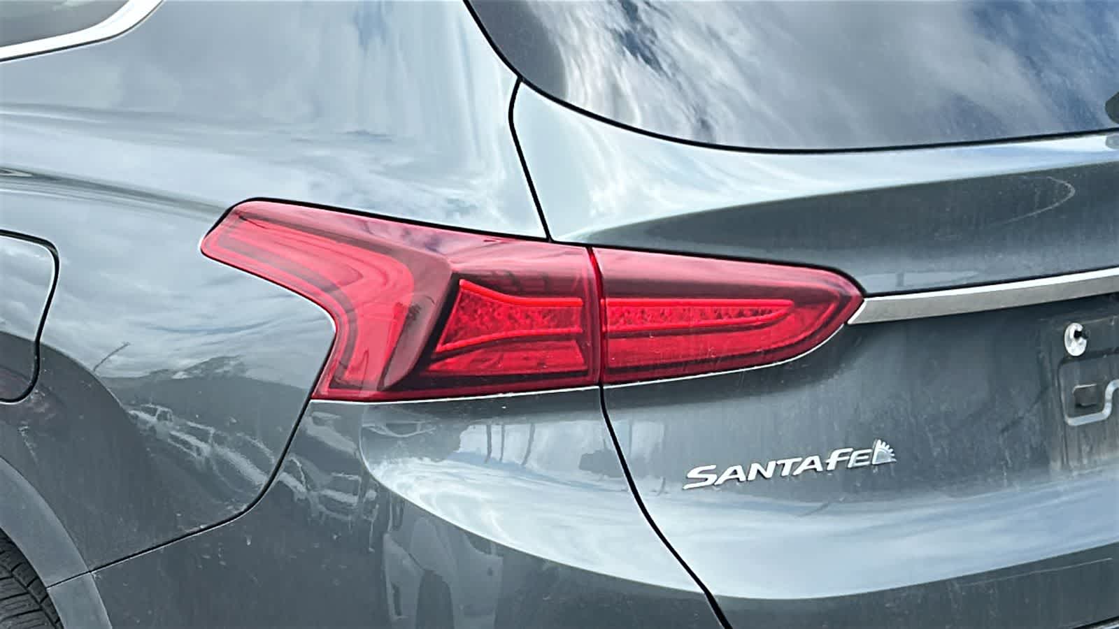 Thumbnail: 2020 Hyundai Santa Fe - 9