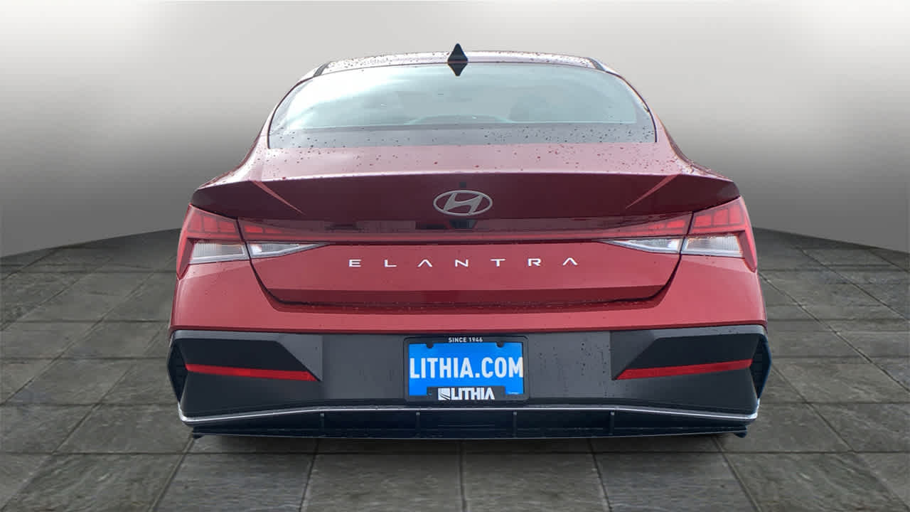 Thumbnail: 2024 Hyundai Elantra - 5