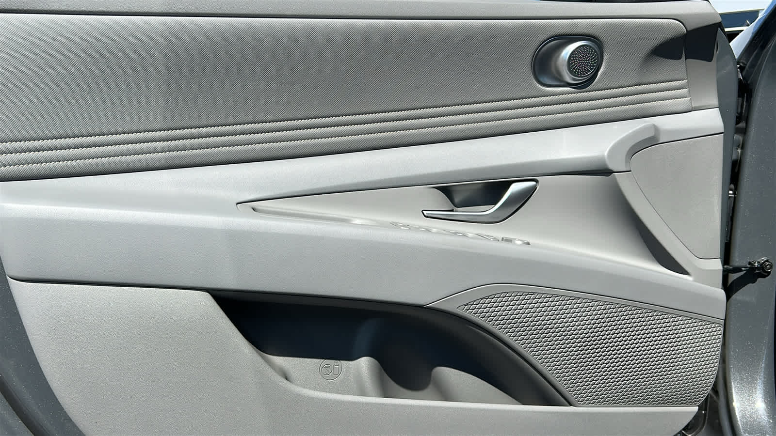 Thumbnail: 2026 Hyundai Elantra - 23