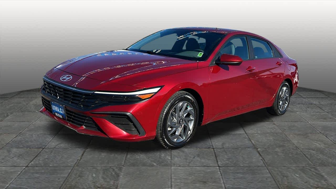 Thumbnail: 2024 Hyundai Elantra - 1