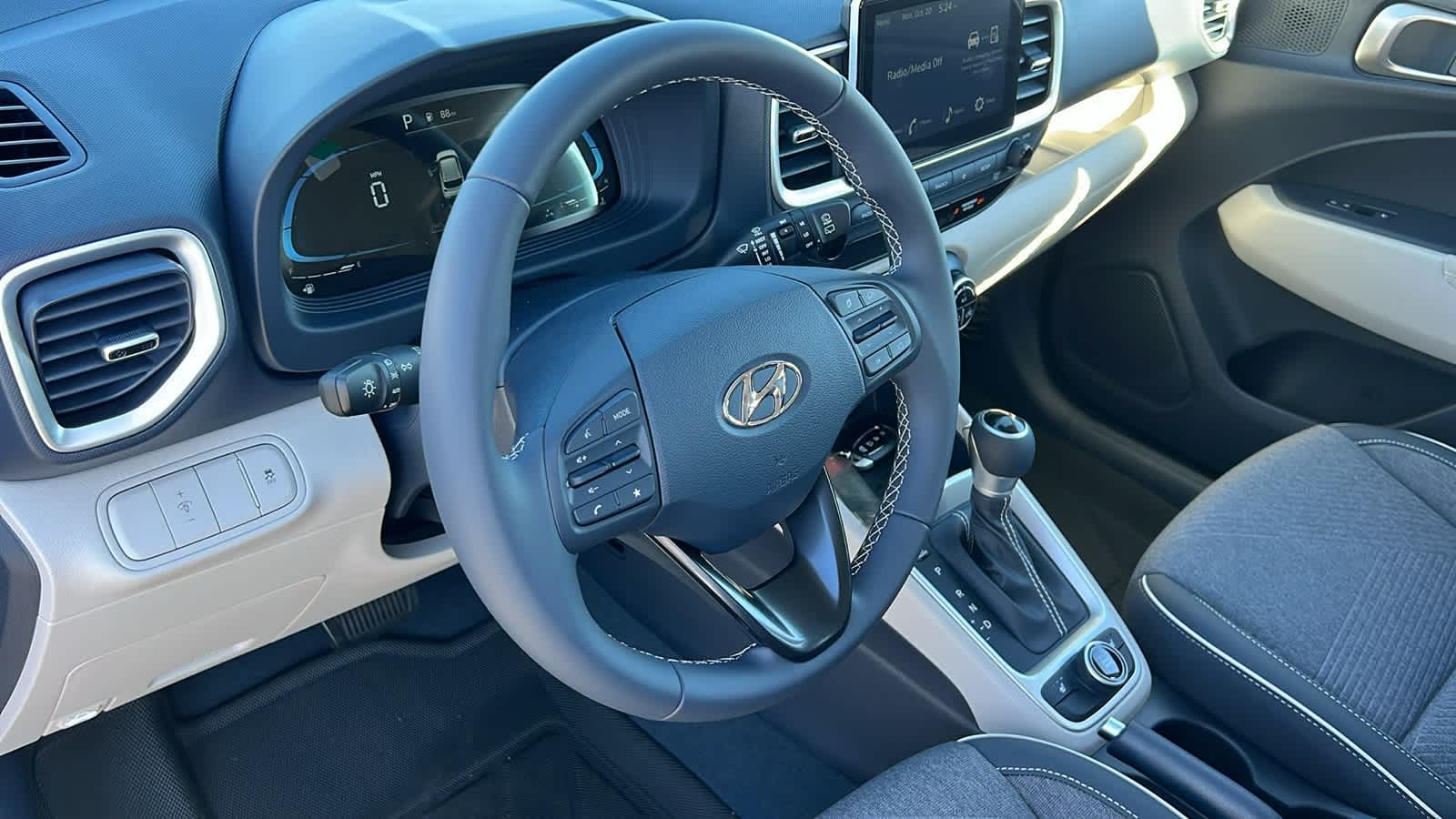 Thumbnail: 2026 Hyundai Venue - 10