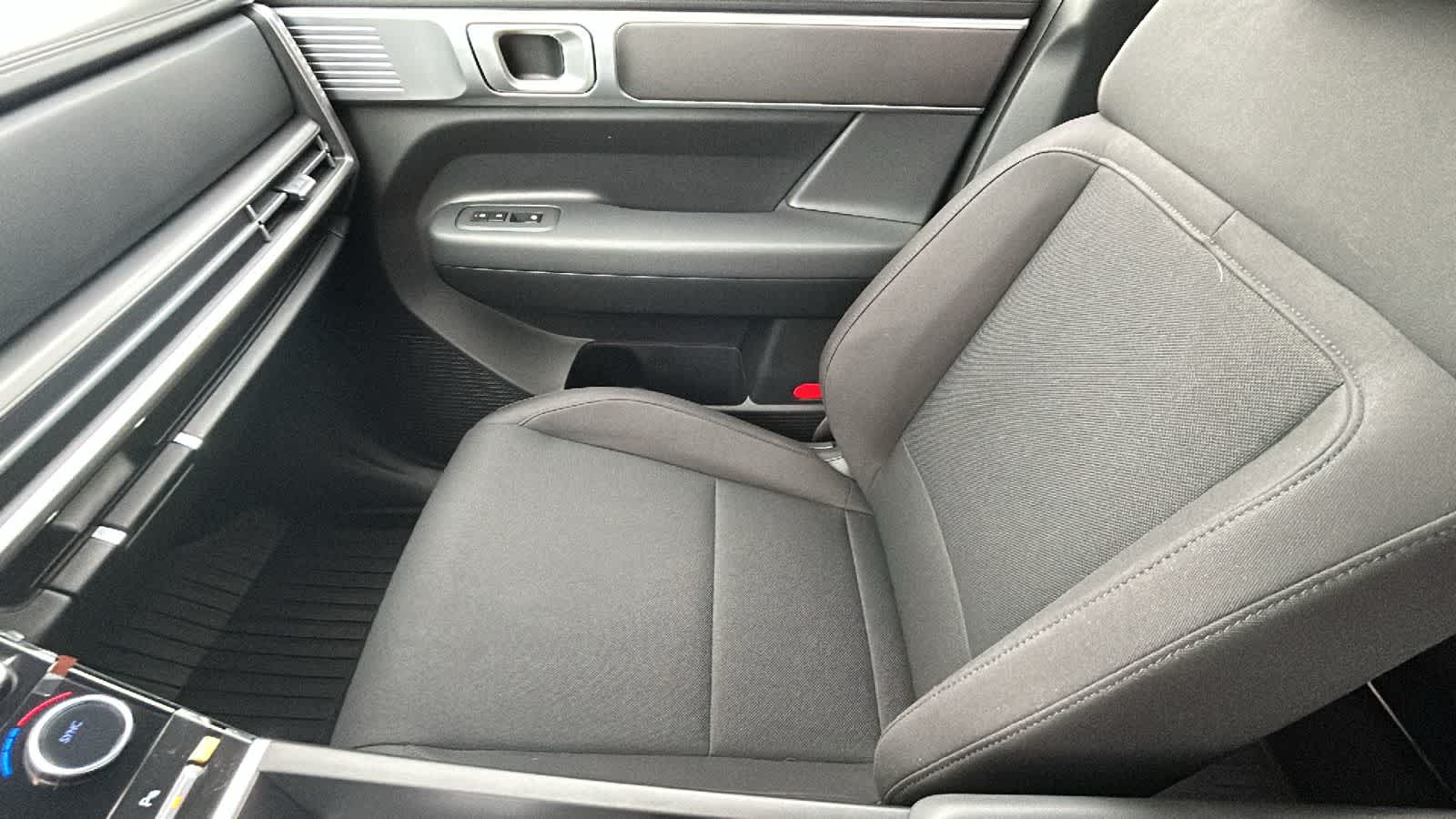 Thumbnail: 2026 Hyundai Santa Fe - 12