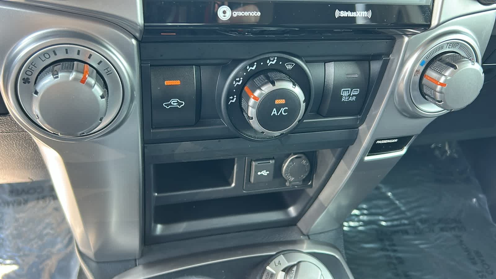 Thumbnail: 2024 Toyota 4Runner - 14