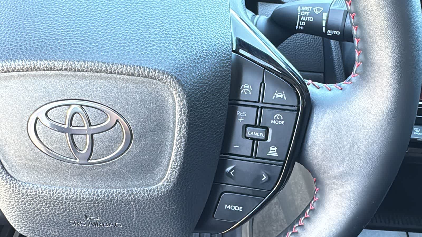 Thumbnail: 2024 Toyota Prius Prime - 20