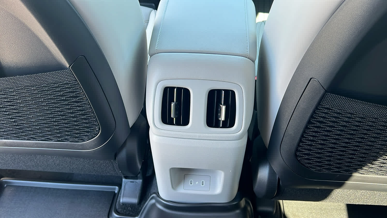 Thumbnail: 2025 Hyundai Tucson - 25