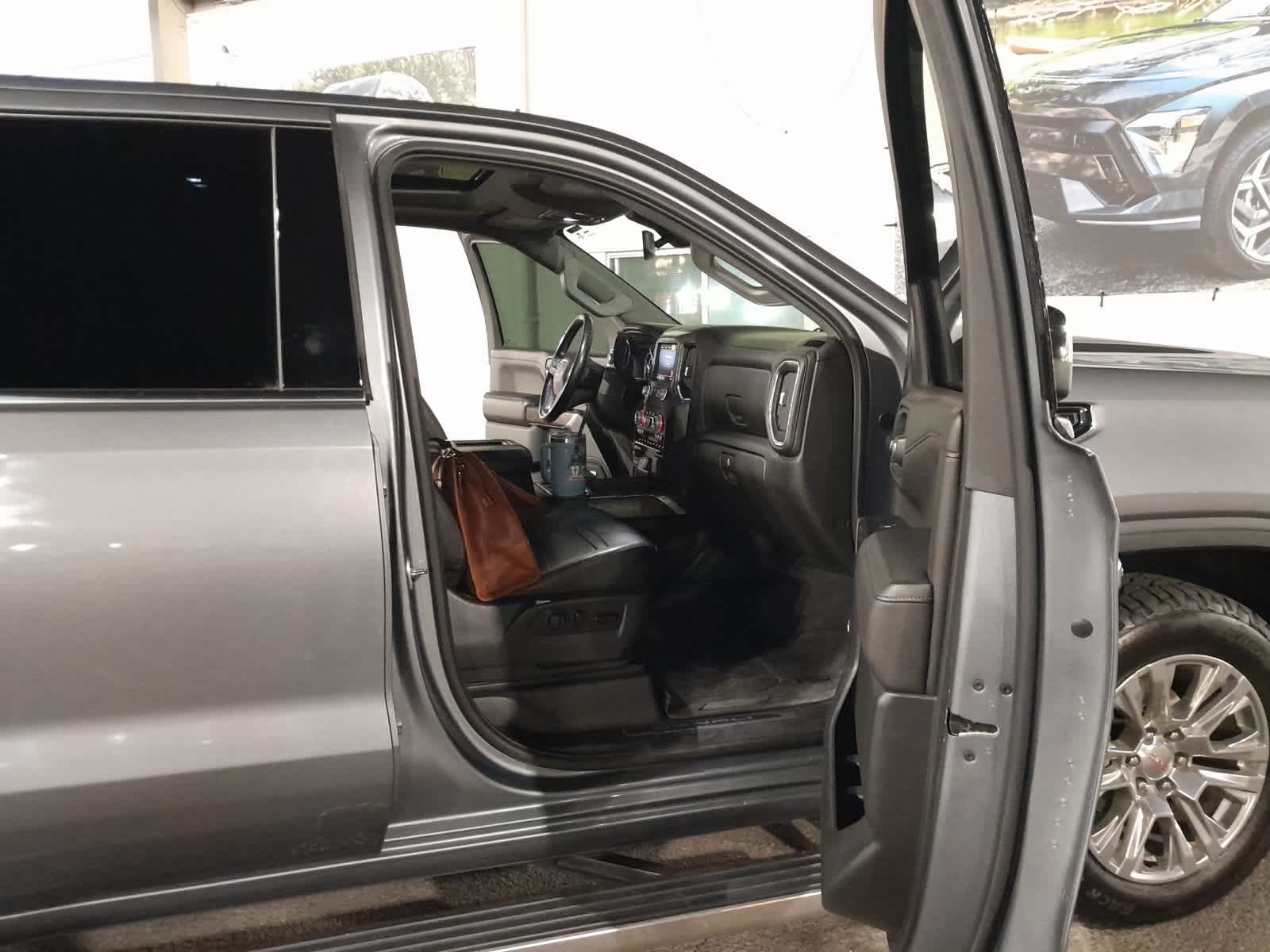 Thumbnail: 2019 GMC Sierra 1500 - 14