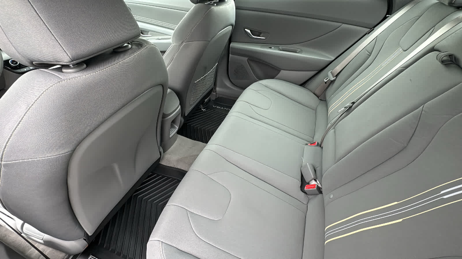 Thumbnail: 2026 Hyundai Elantra - 24