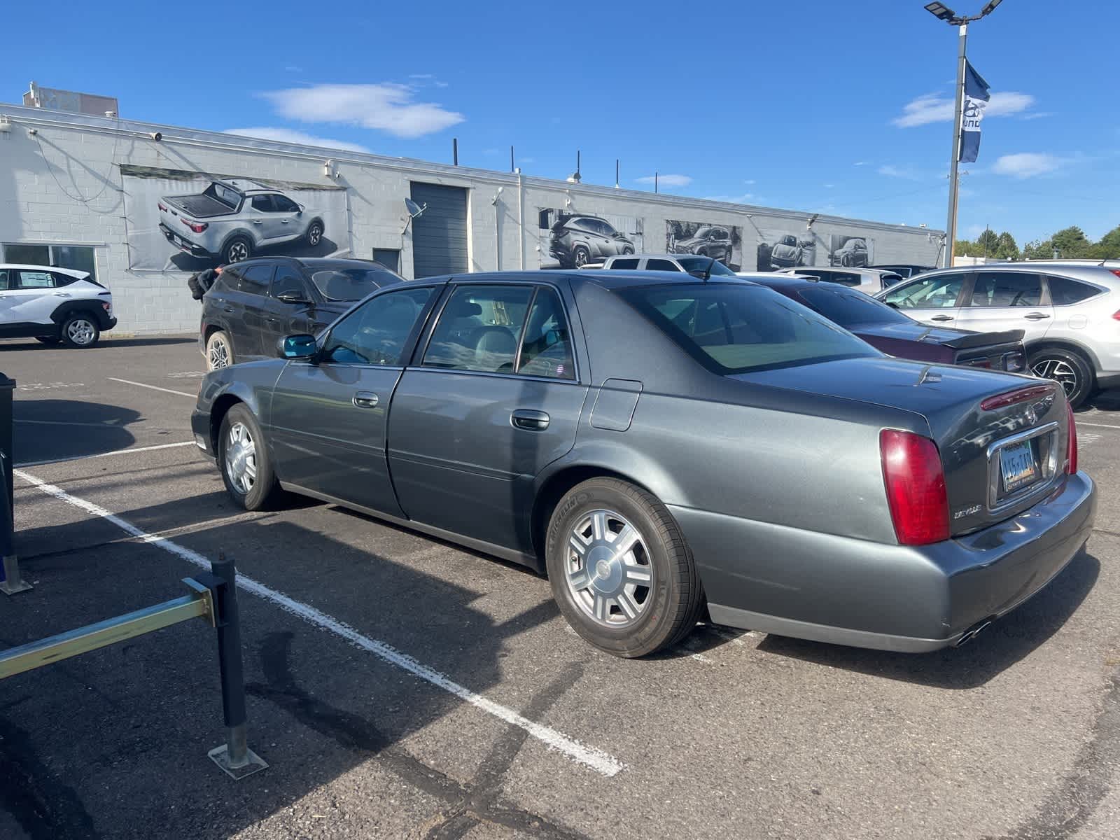 Thumbnail: 2005 Cadillac DeVille - 4