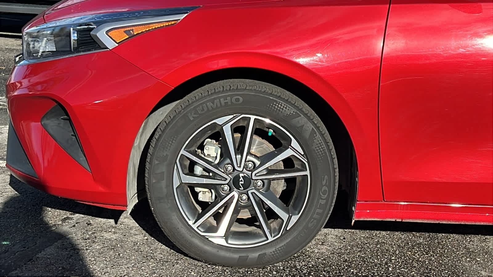 Thumbnail: 2023 Kia Forte - 9