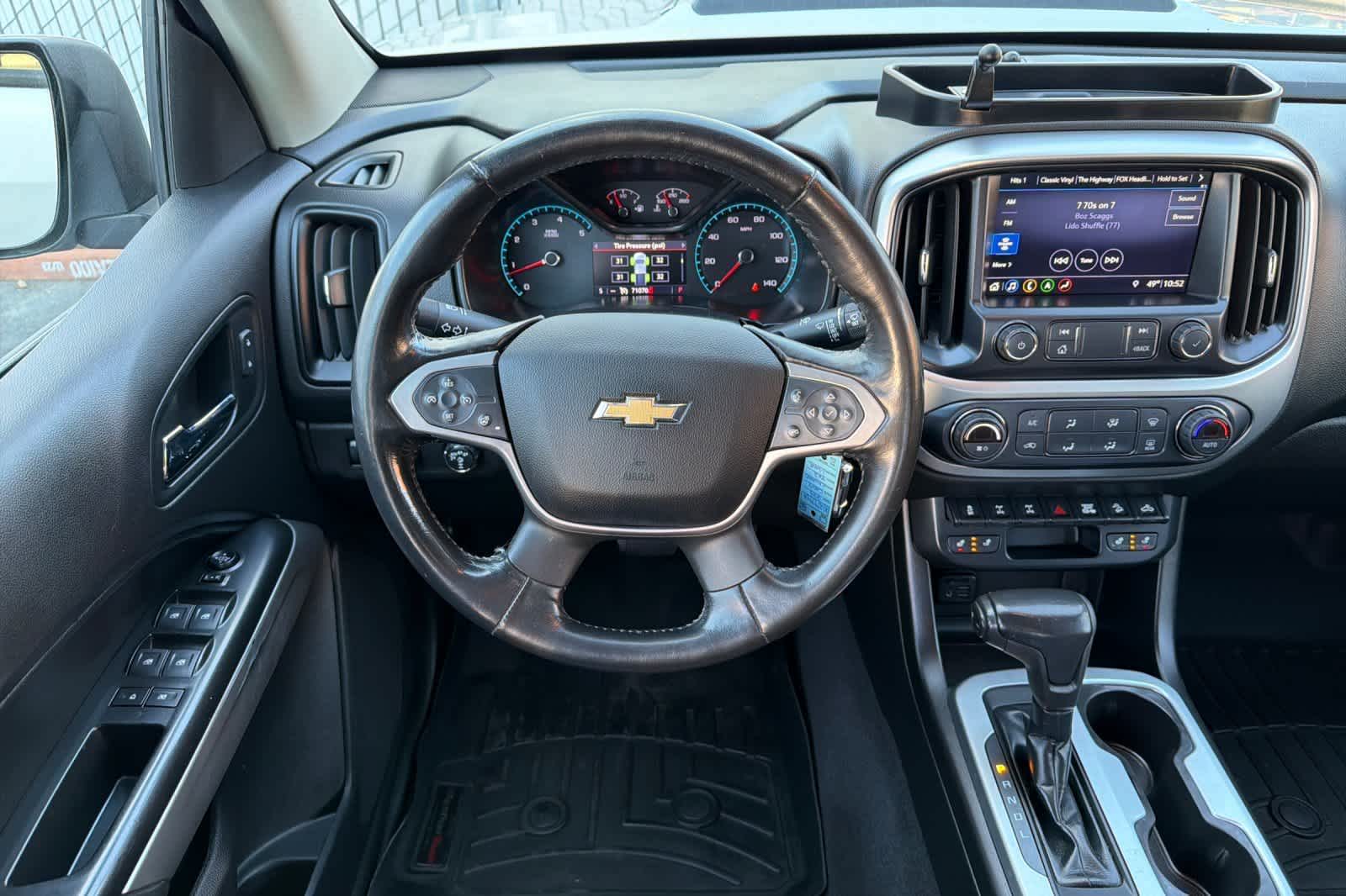 Thumbnail: 2019 Chevrolet Colorado - 15