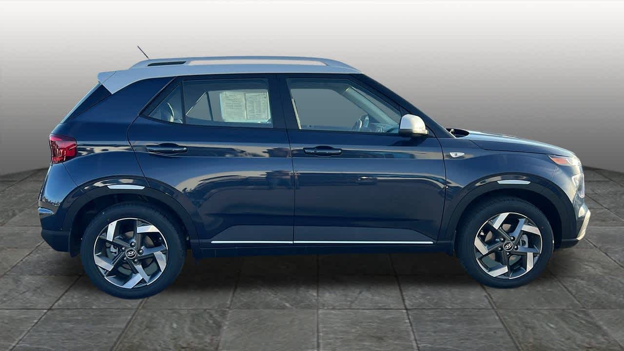 Thumbnail: 2026 Hyundai Venue - 4