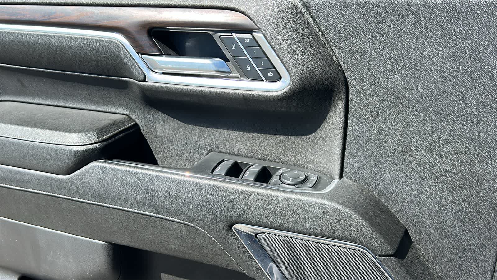 Thumbnail: 2024 GMC Sierra 1500 - 22