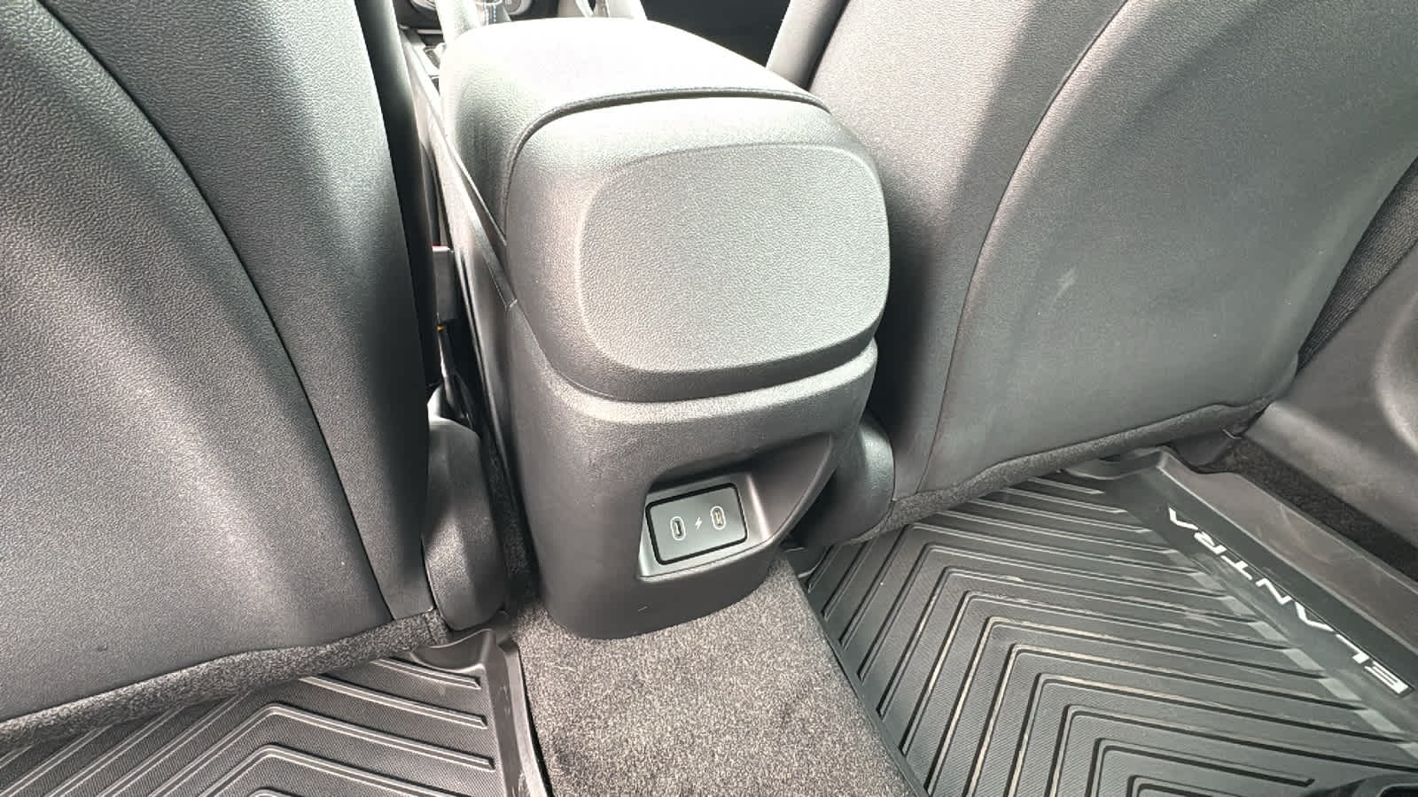 Thumbnail: 2026 Hyundai Elantra - 25