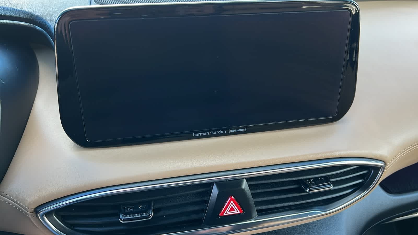 Thumbnail: 2023 Hyundai Santa Fe - 15