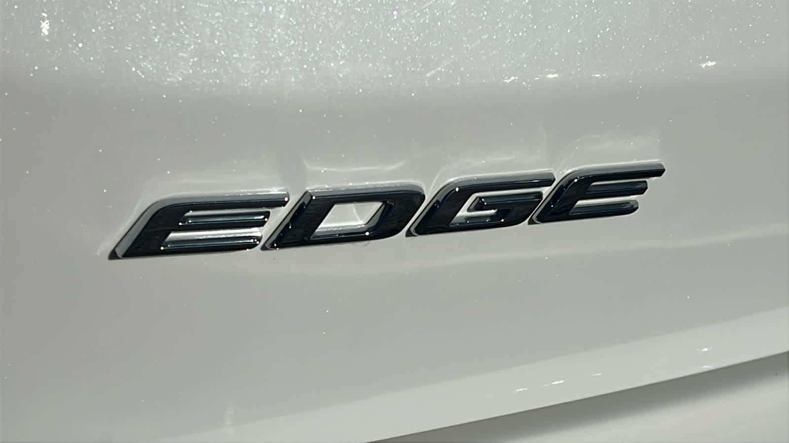 Thumbnail: 2020 Ford Edge - 28