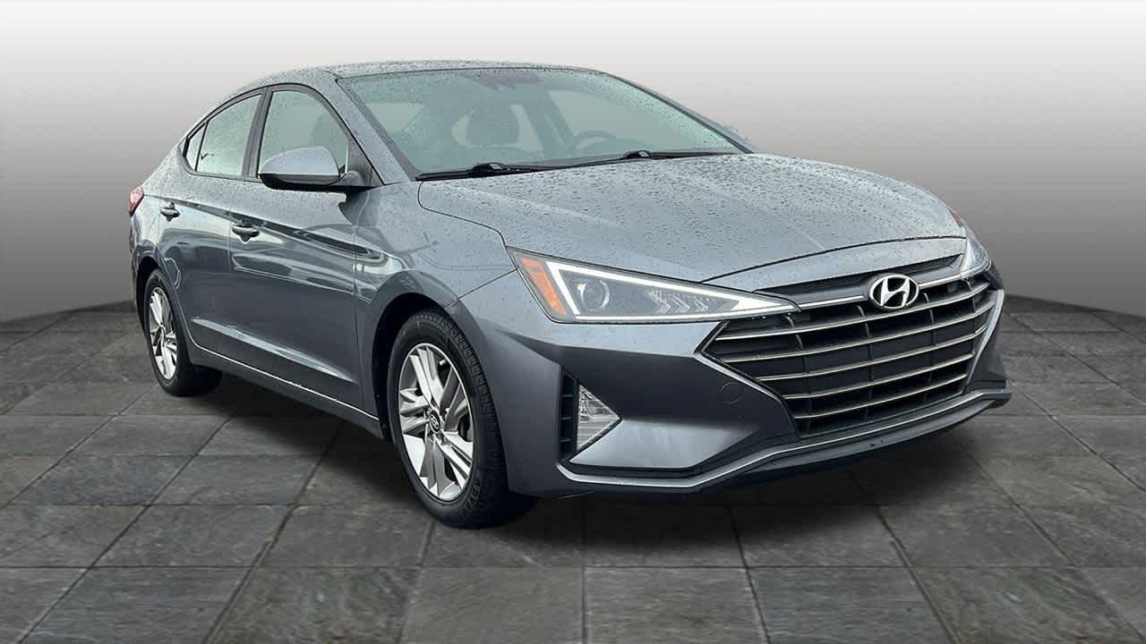 Thumbnail: 2019 Hyundai Elantra - 3