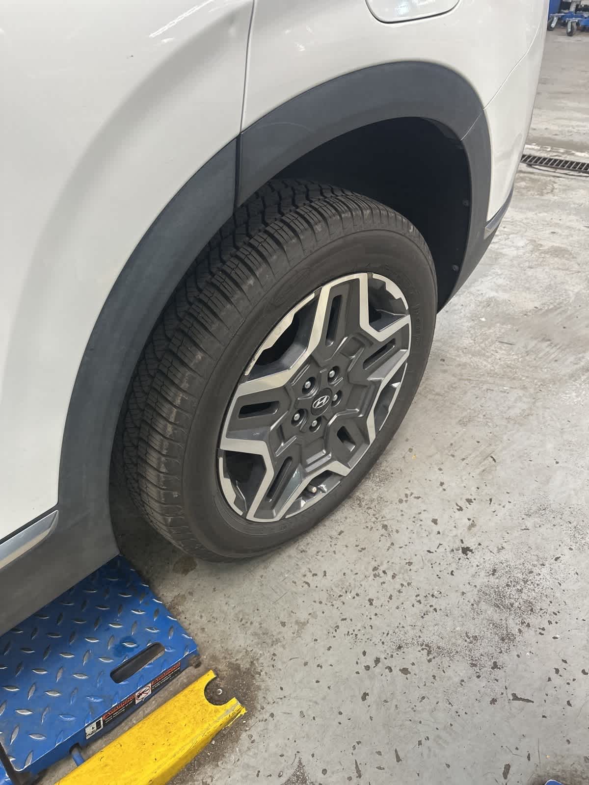 Thumbnail: 2022 Hyundai Santa Fe - 7