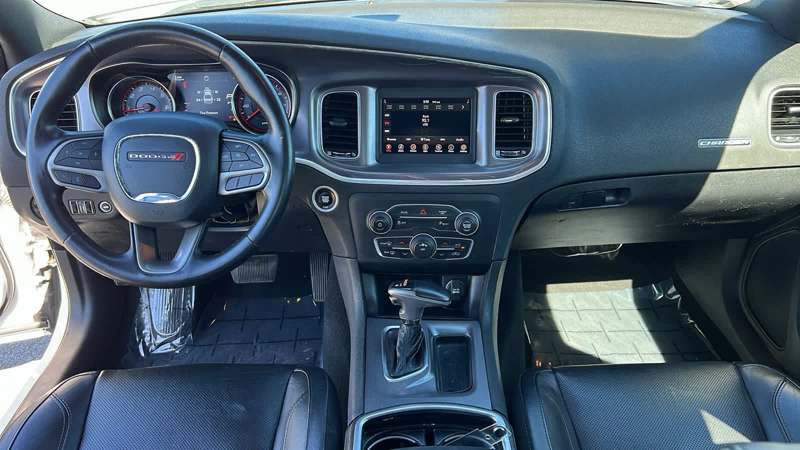 Thumbnail: 2020 Dodge Charger - 26