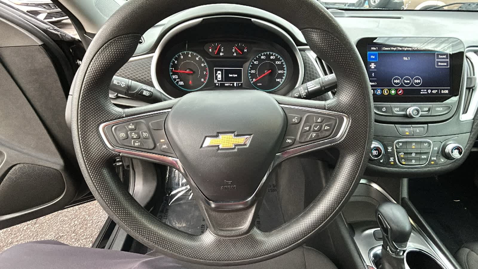 Thumbnail: 2023 Chevrolet Malibu - 18