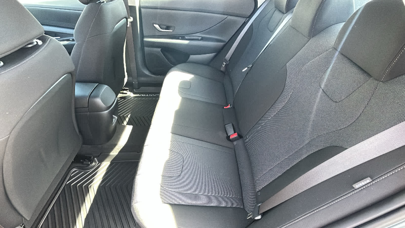 Thumbnail: 2026 Hyundai Elantra - 24