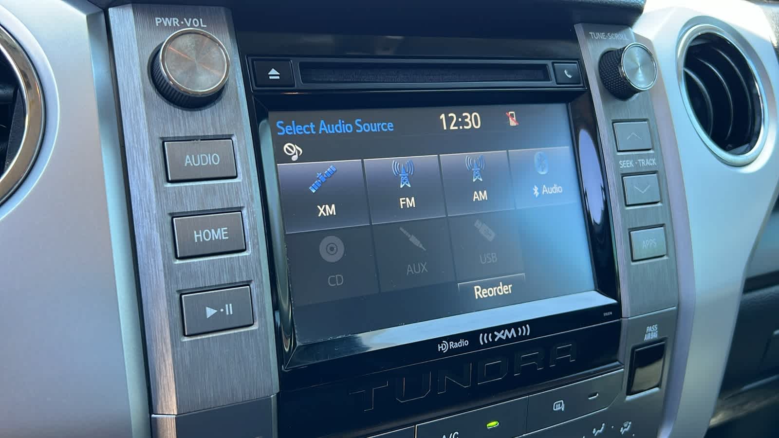 Thumbnail: 2019 Toyota Tundra - 15