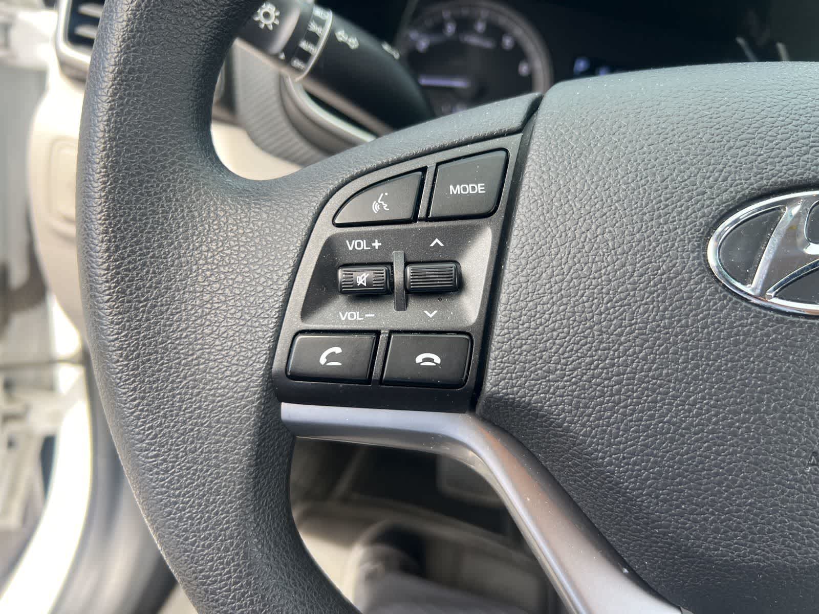 Thumbnail: 2020 Hyundai Tucson - 16