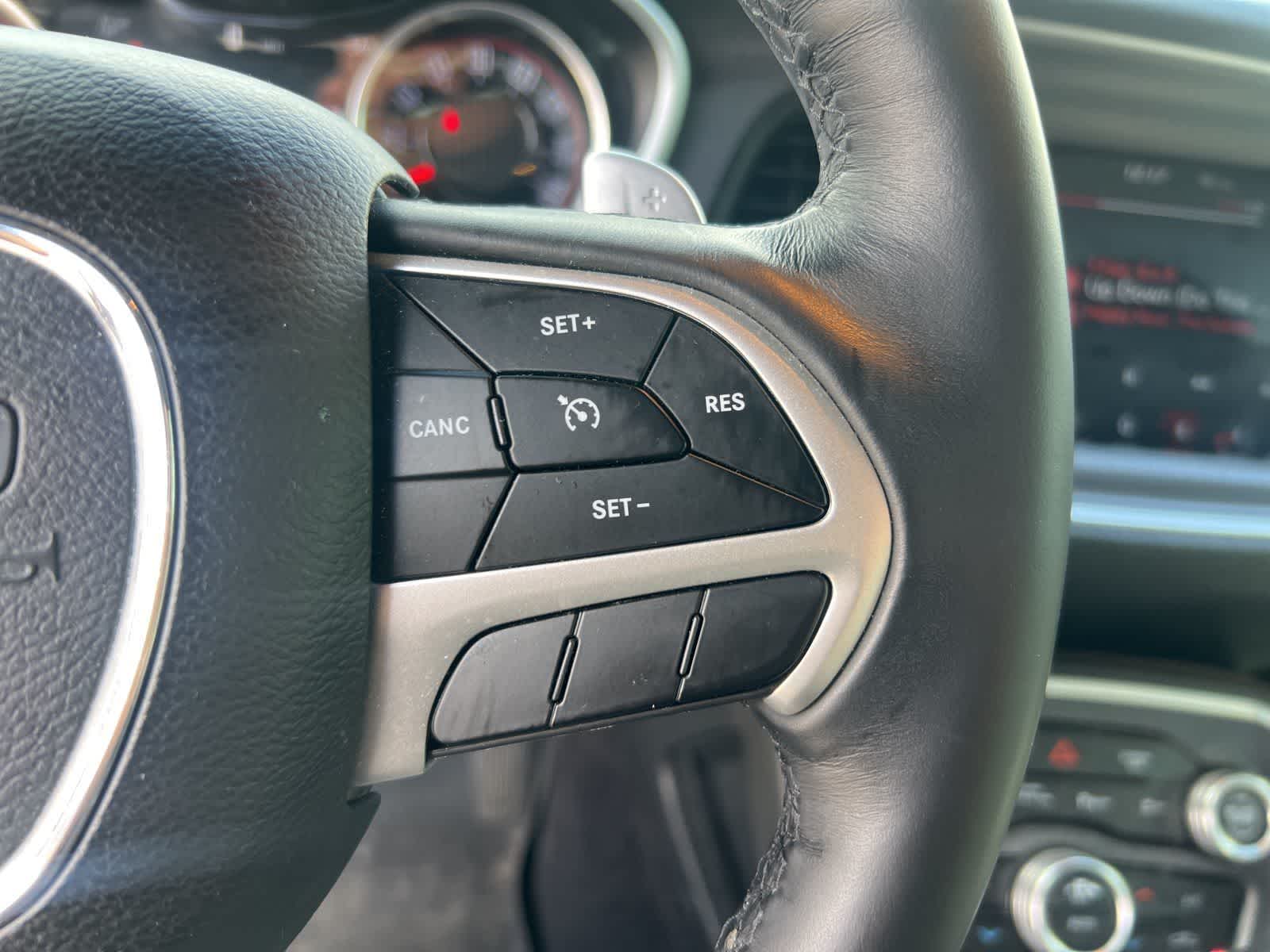 Thumbnail: 2018 Dodge Challenger - 17