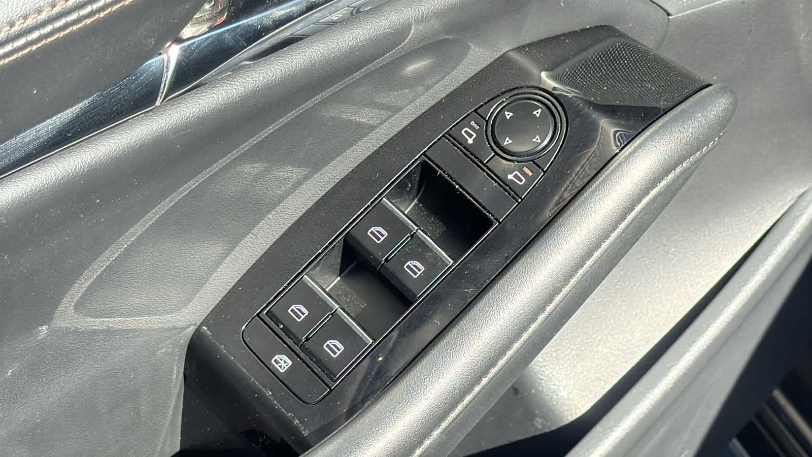 Thumbnail: 2023 Mazda Mazda3 - 22