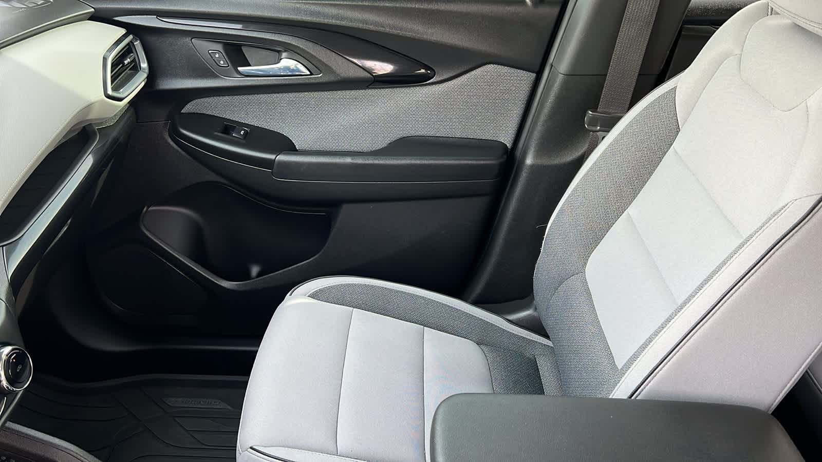 Thumbnail: 2021 Chevrolet TrailBlazer - 12