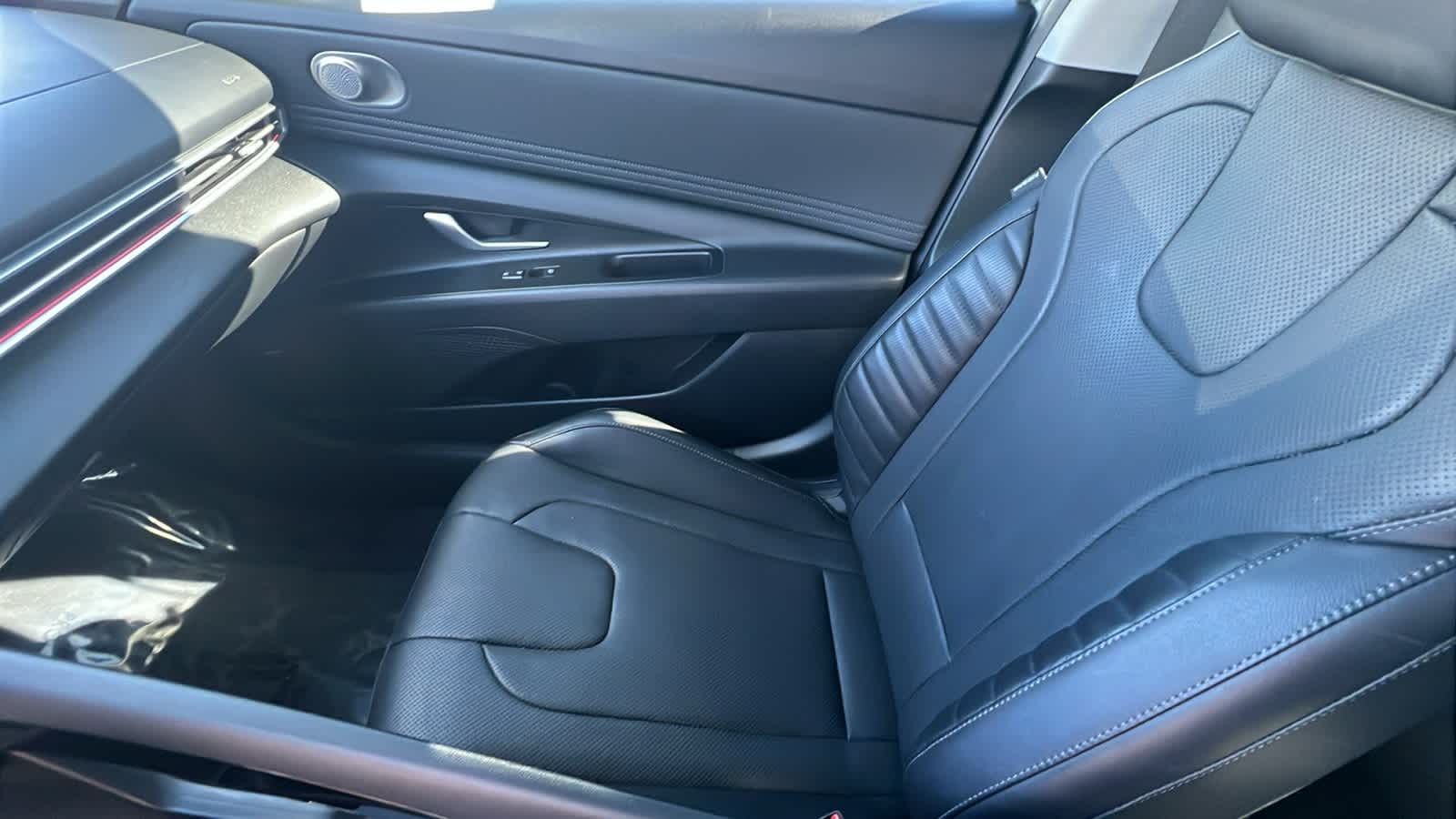 Thumbnail: 2023 Hyundai Elantra - 12