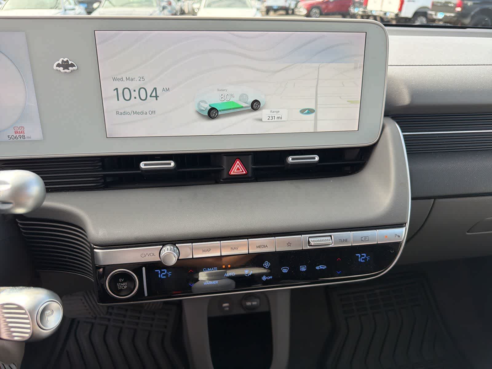 Thumbnail: 2022 Hyundai Ioniq 5 - 15