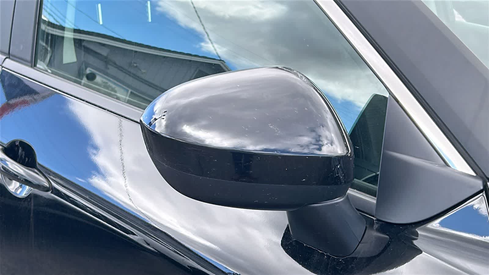 Thumbnail: 2023 Nissan Rogue - 17