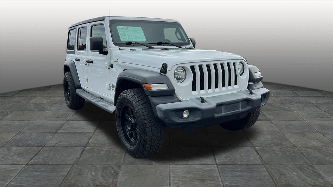 Thumbnail: 2019 Jeep Wrangler - 3