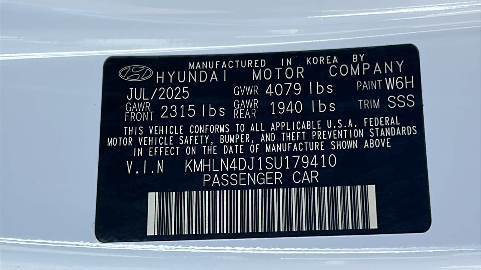 Thumbnail: 2025 Hyundai Elantra - 30