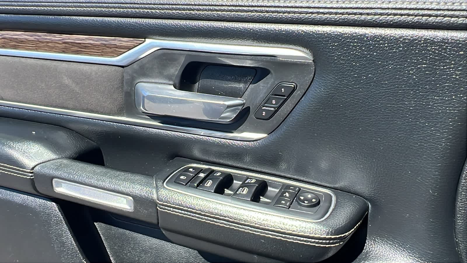 Thumbnail: 2020 RAM 1500 - 22