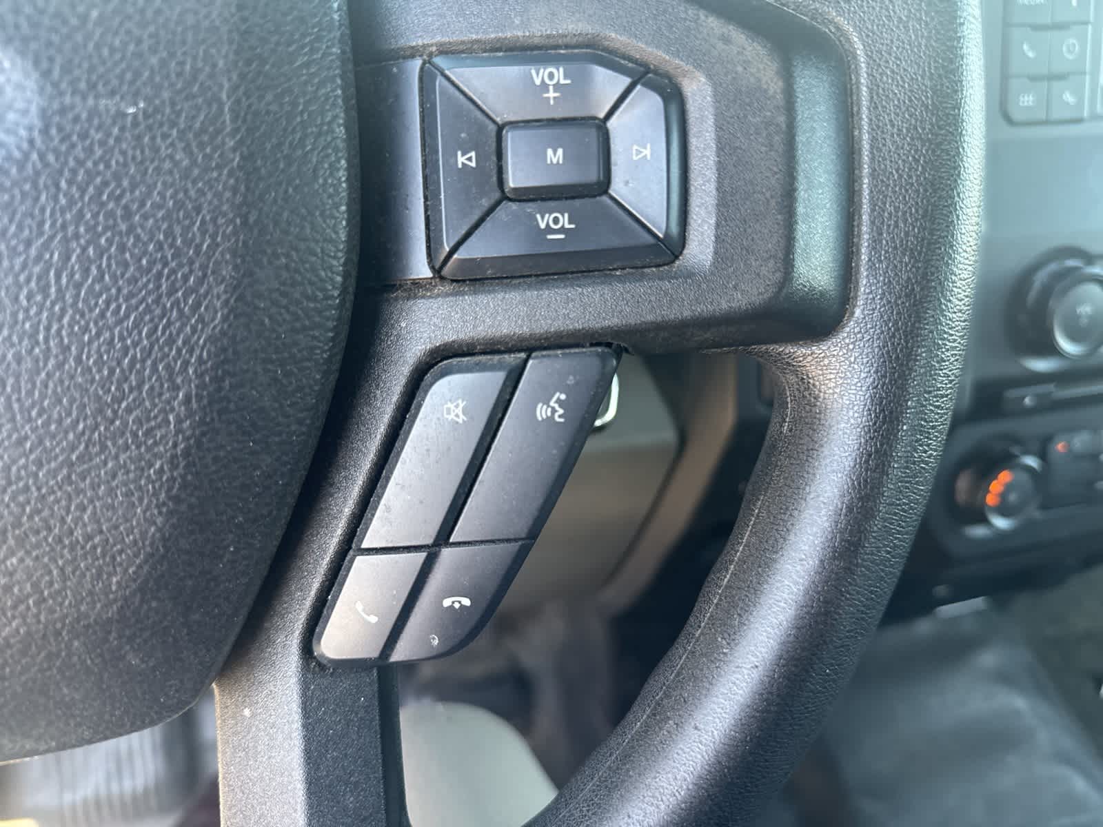 Thumbnail: 2018 Ford F-150 - 15