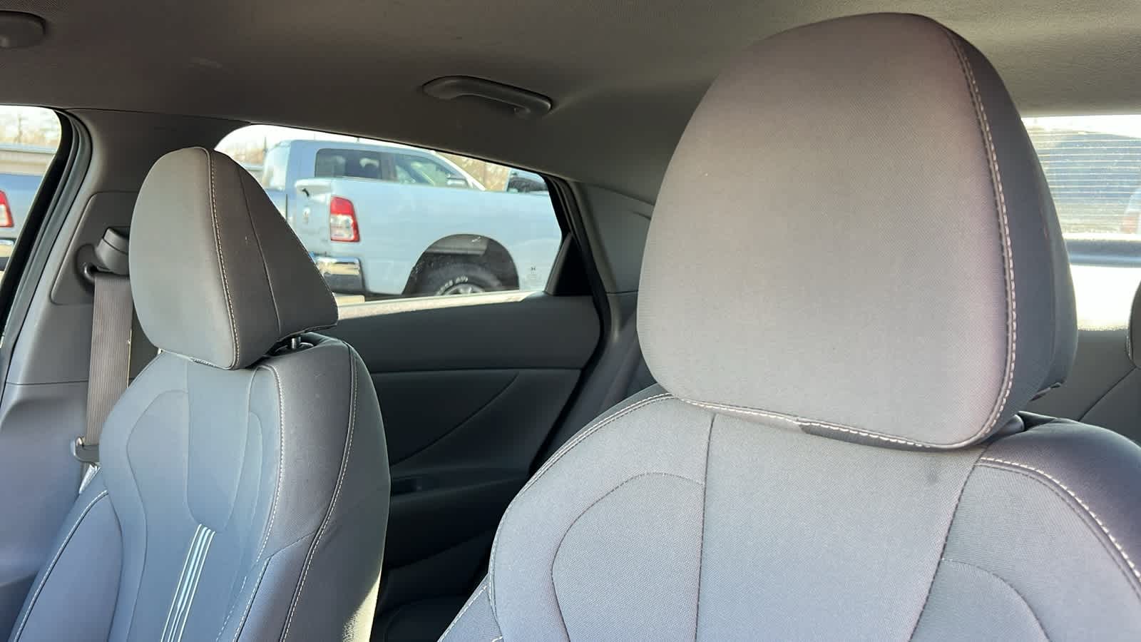 Thumbnail: 2023 Hyundai Elantra - 11