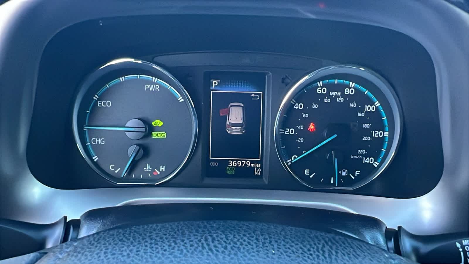 Thumbnail: 2018 Toyota RAV4 - 21