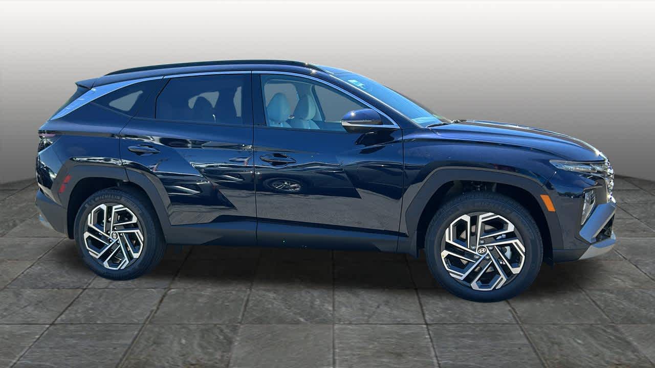 Thumbnail: 2026 Hyundai Tucson - 4